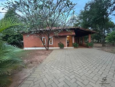 Casa para Venda, em Guapia�u, bairro N�cleo Urbano Monte Carlo, 3 dormit�rios, 3 banheiros, 2 su�tes, 4 vagas